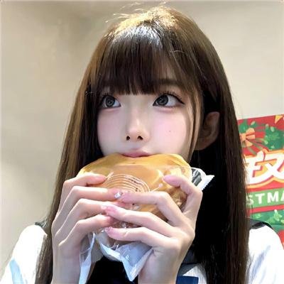 男爵的同桌小女生